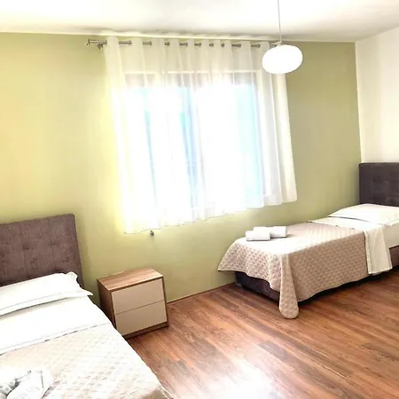Apartment Premium